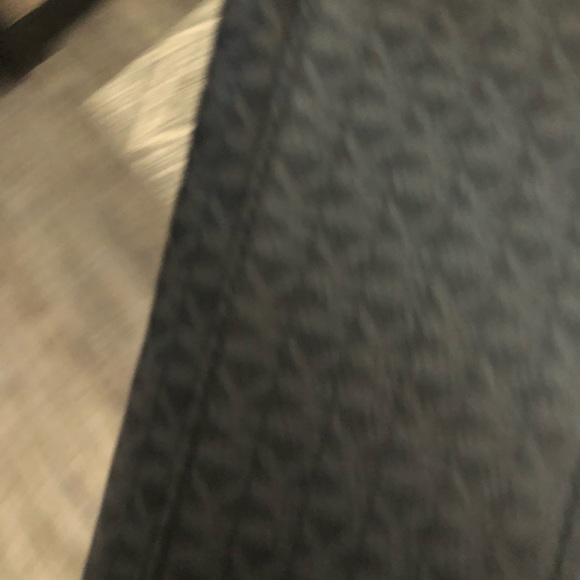 MICHAEL Michael Kors purse -Large chain shoulder Tote - Picture 6 of 6